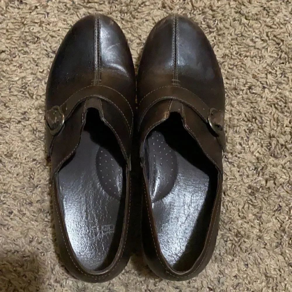 Dansko shoes 